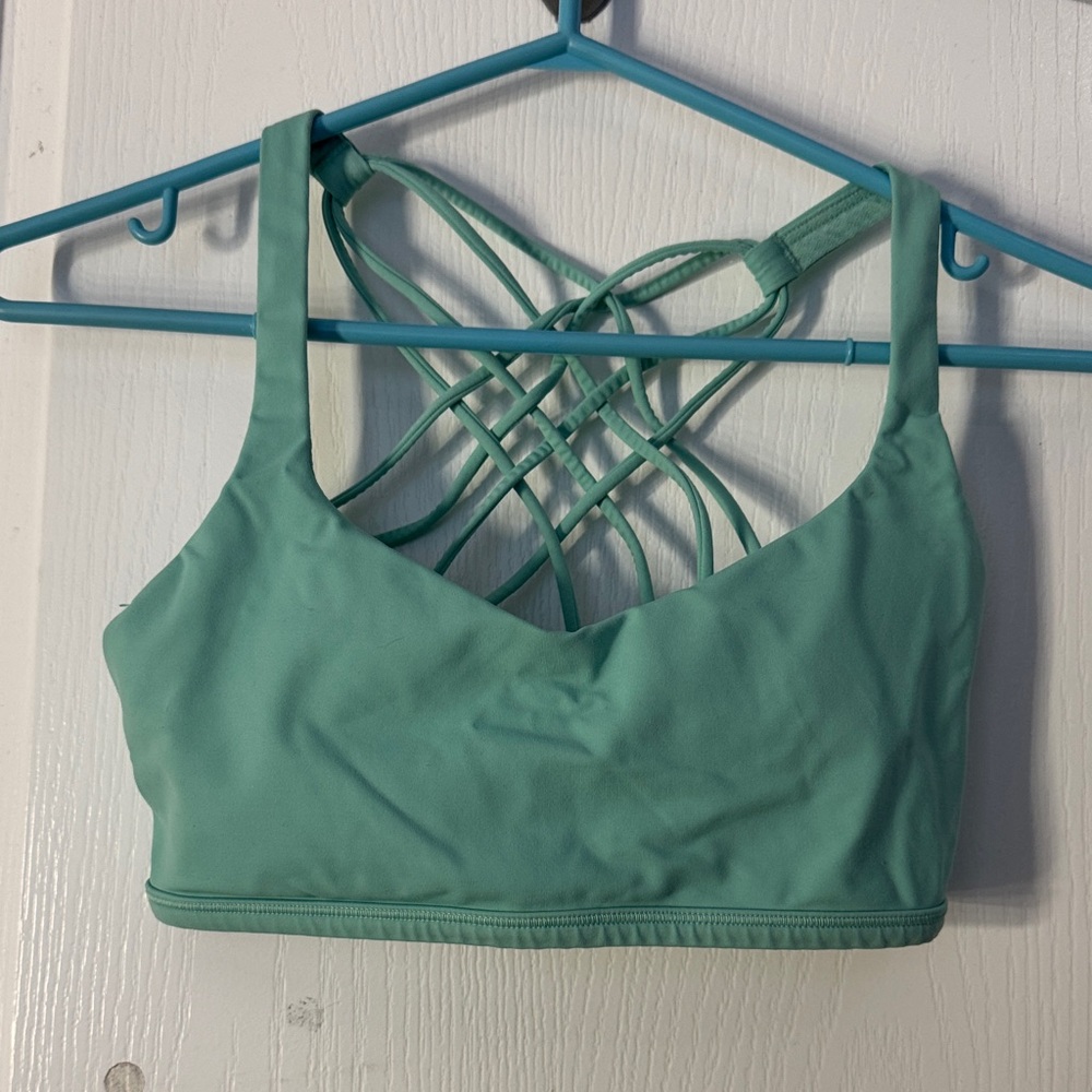 Women's Strappy Back Sports Bra - Green